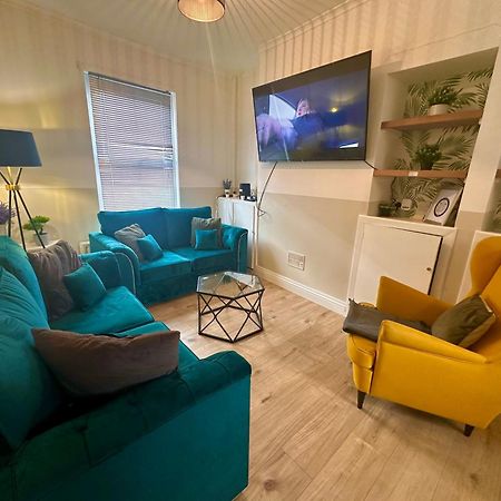 2Br City Side House Belfast Buitenkant foto